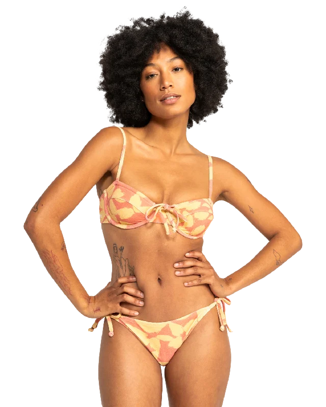 Uni Love Blows Bikini Top in Canyon Clay 2 Tones Flower Tied bikini, Adjustable, Sexy, Comfortable