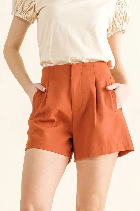 Basic Pleated Shorts