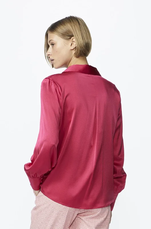 pinkfarbene Seidenbluse 