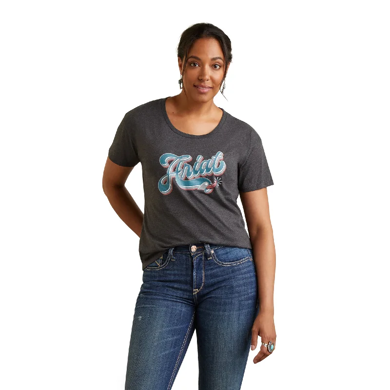 10042791 Ariat Wms Spur Script SS T-Shirt Charcoal Heather