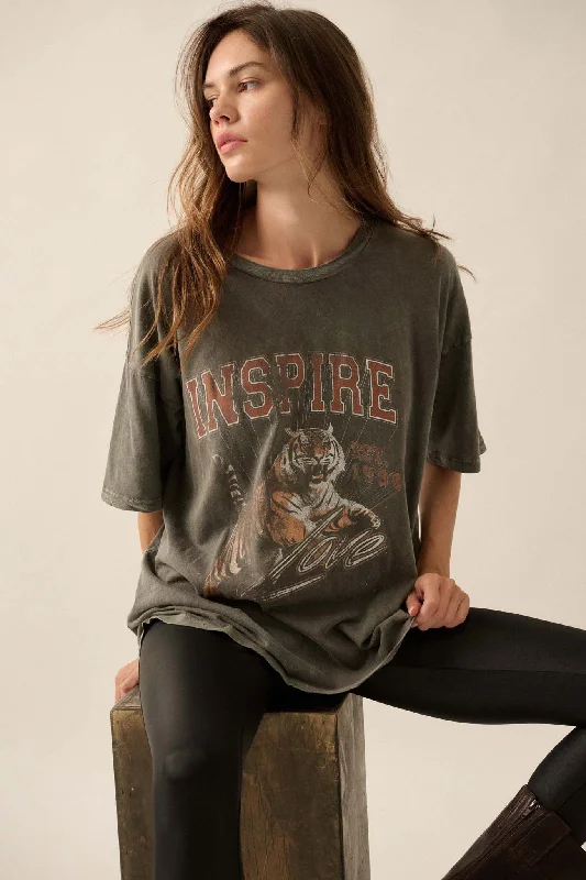 Inspired Tiger Oversize Vintage-Wash Graphic Tee