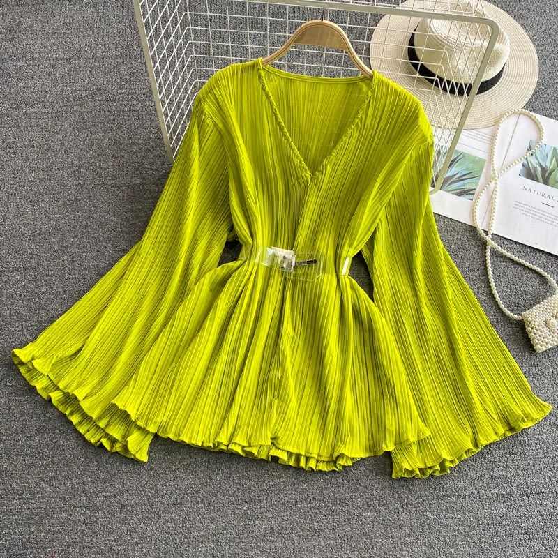 New v-neck pleated chiffon flared sleeve top  312