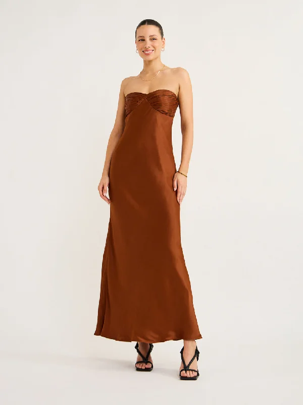 Hansen and Gretel Becca Dress in Chestnut