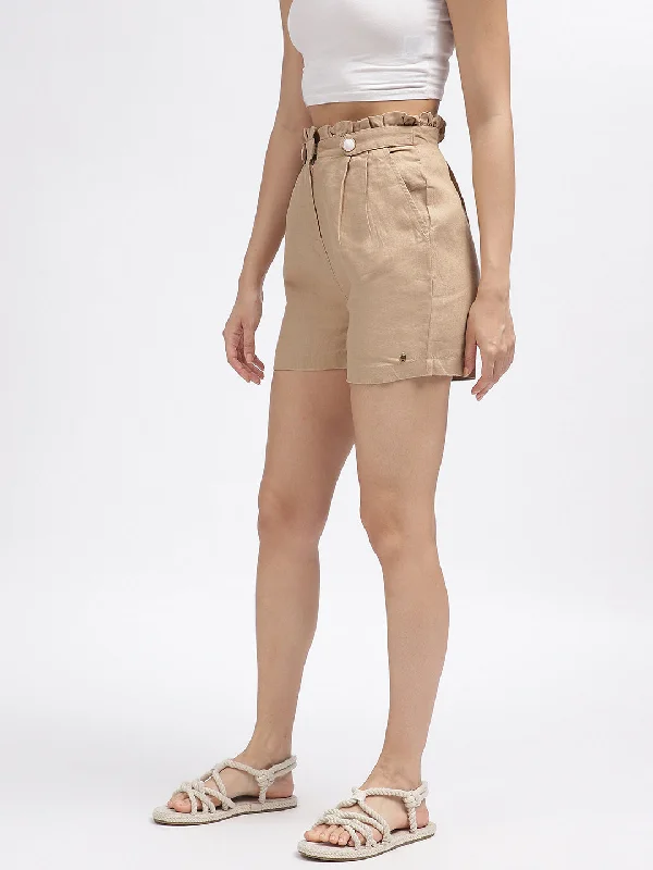 Iconic Women Beige Solid Regular Fit Shorts