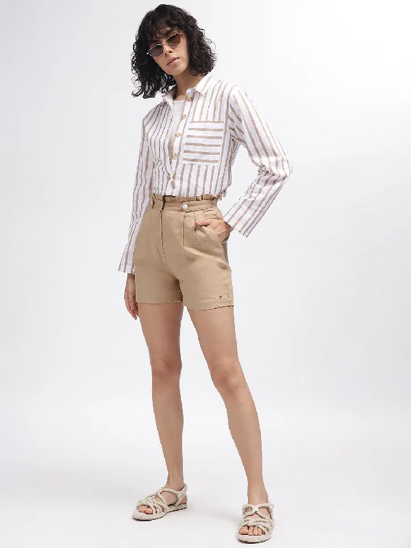 Iconic Women Beige Solid Regular Fit Shorts